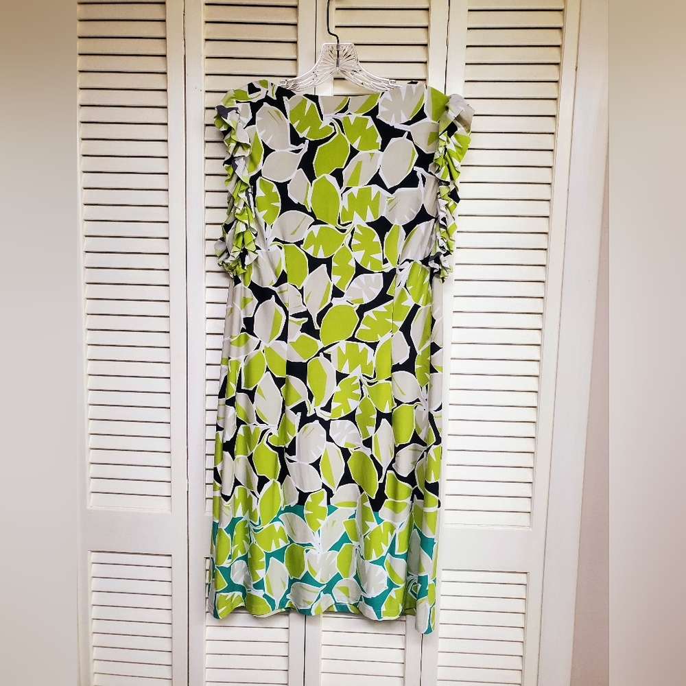London Times Leaf Print Green and Black Dress Size 12